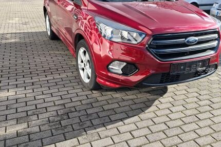 Ford Kuga 86.400 km 16.700 &euro; Meißen 01662