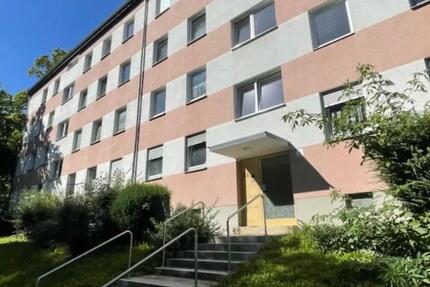 Frisch renovierte 2-Zimmer-Wohnung mit Balkon in ruhiger Lage 2 zimmer