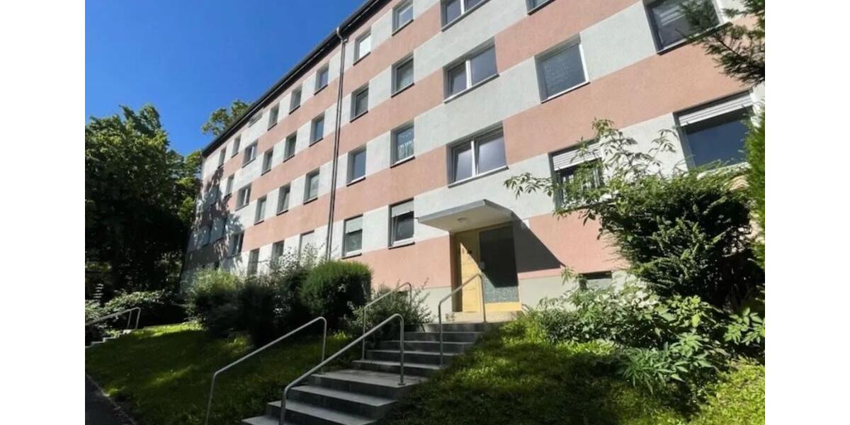Frisch renovierte 2-Zimmer-Wohnung mit Balkon in ruhiger Lage 2 zimmer
