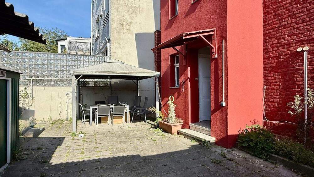 Altbau-Charme im 1. Obergeschoss - Wohnen in Linnich! 3 zimmer