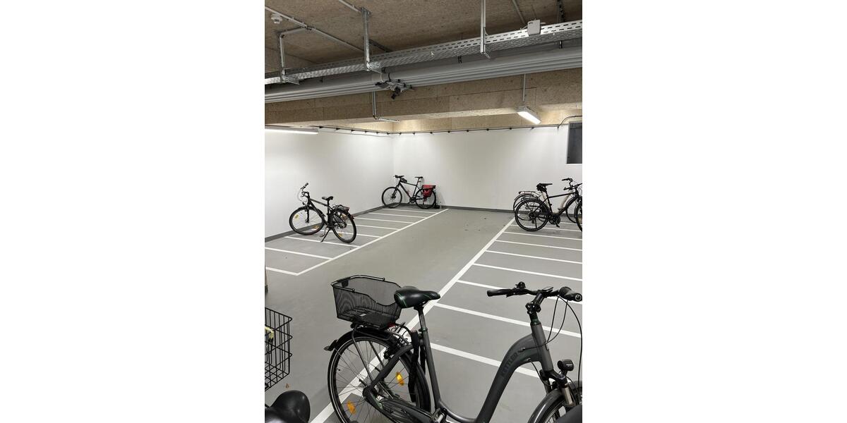 Erdgeschoßwohnung Bonn Friesdorf - 3 Zimmer, 81 m&sup2;, 1.900&euro; | Angebot:26674861