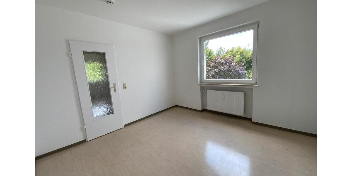 Etagenwohnung Bad Hersfeld - 3 Zimmer, 71 m&sup2;, 525&euro; | Angebot:20831318