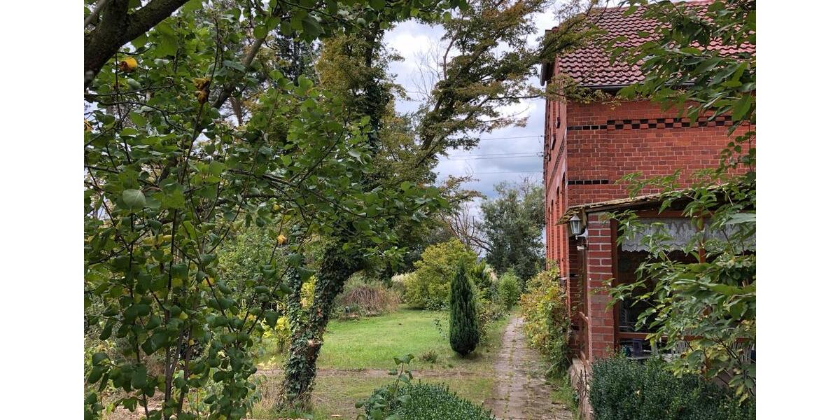 Einfamilienhaus Tangermünde - 6 Zimmer, 150 m&sup2;, 125.000&euro; | Angebot:26660105