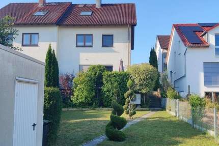 Haus Gärtringen - 4.5 Zimmer, 125 m&sup2;, 685.000&euro; | Angebot:24790269