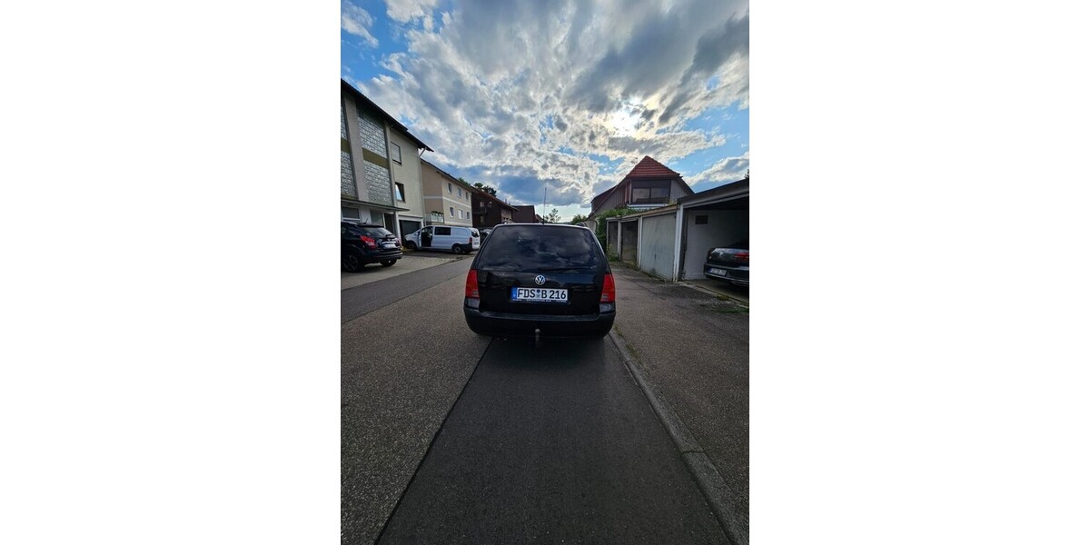 VW Golf 329.068 km 1.700 &euro; Freudenstadt 72250