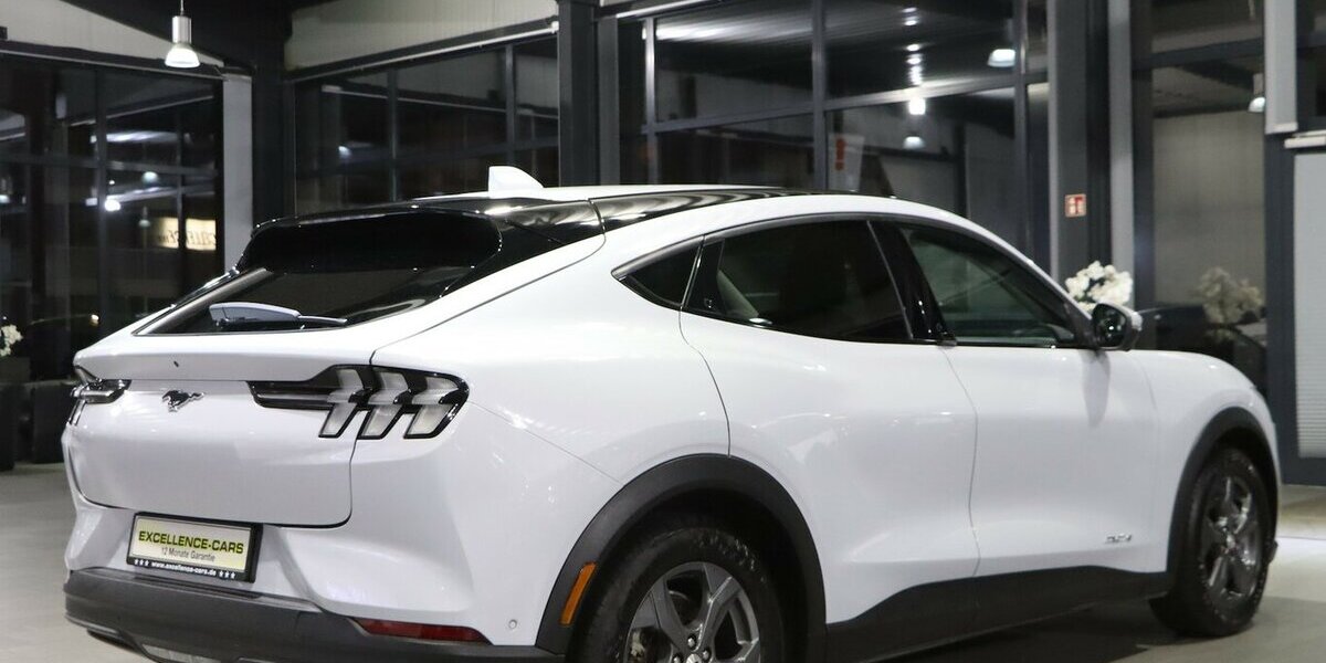 Ford Mustang Mach-E VIRTUAL+360°+NAVI+ / AHK 50.000 km 25.888 &euro; Hamm 59077