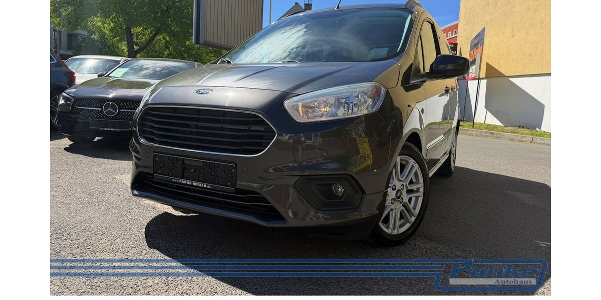 Ford Tourneo Courier Titanium*1-Hand*SHZ*AppLink*USB* 94.810 km 10.600 &euro; Berlin 13187