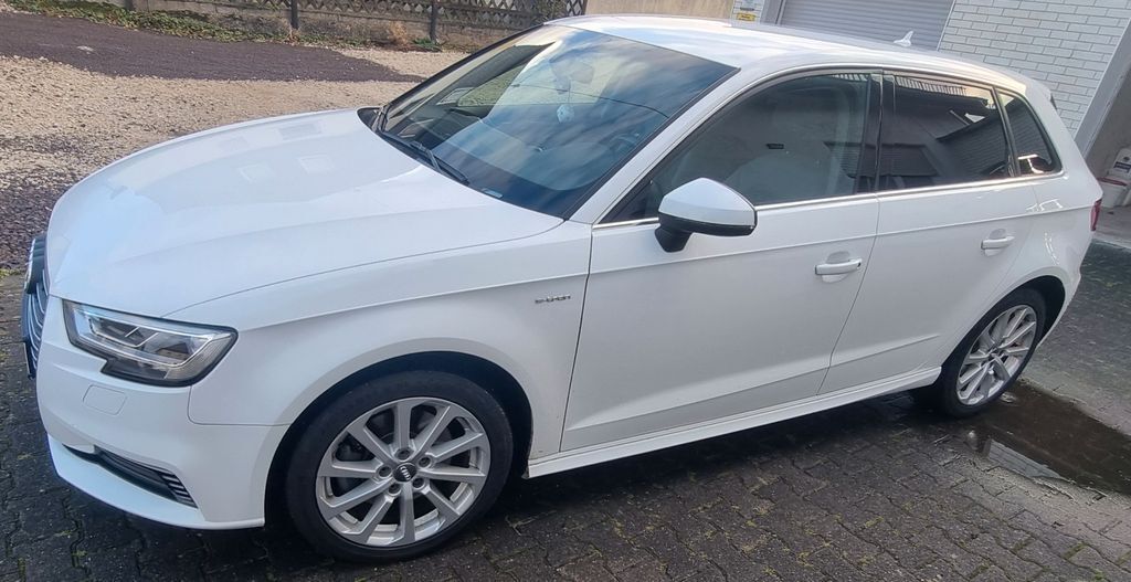 Audi A3 90.000 km 17.200 € Argenthal 55496