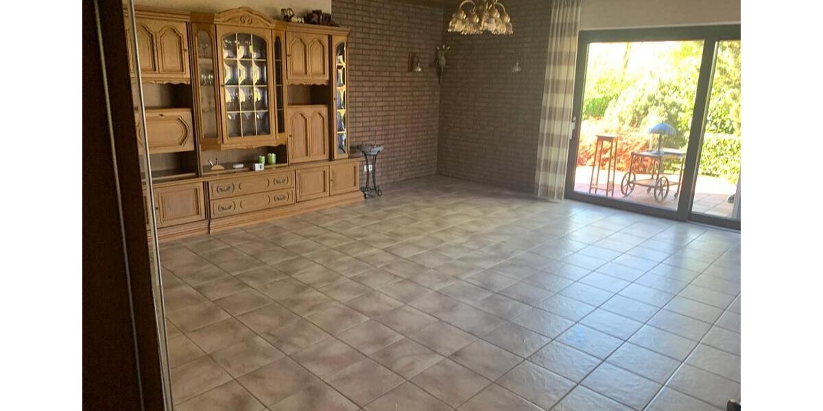 Einfamilienhaus Lathen - 8 Zimmer, 236 m&sup2;, 425.000&euro; | Angebot:26913521