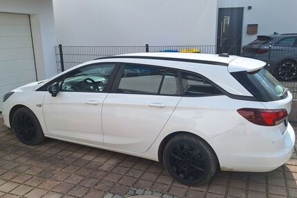 Opel Astra 42.000 km 14.499 &euro; Lachen 87760