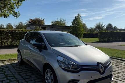 Renault Clio 99.300 km 9.000 &euro; Neubiberg 85579