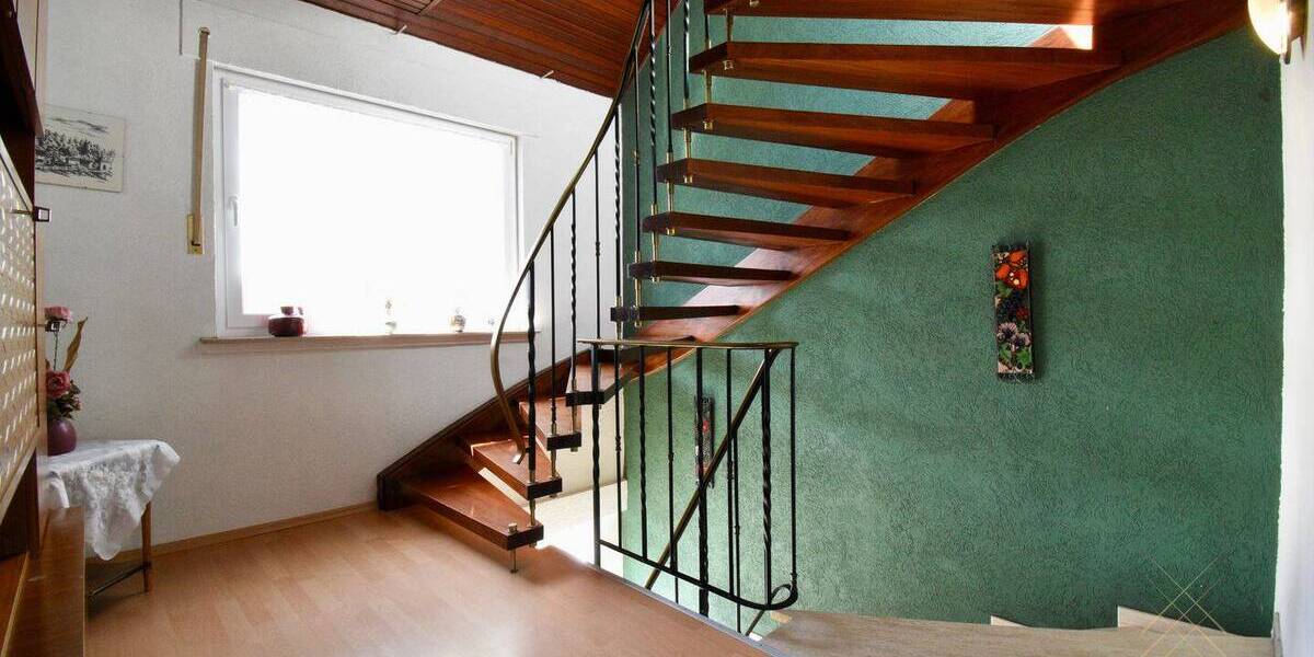 Mehrfamilienhaus, Wohnhaus Kempfeld - 7 Zimmer, 193 m&sup2;, 159.000&euro; | Angebot:26886603