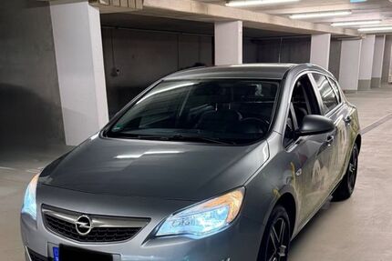 Opel Astra 187.000 km 3.000 &euro; Zwenkau 04442