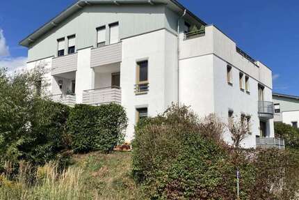 Wohnung zum Mieten in Zwickau 225 € 36.67 m² 2 zimmer