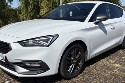 Seat Leon 90.000 km 17.499 &euro; DIefflen 66763