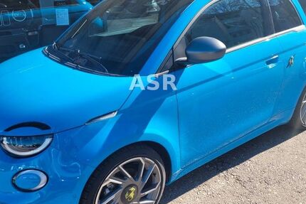 Abarth 500e 1.001 km 33.850 &euro; Gröbenzell 82194