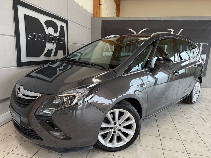 Opel Zafira 88.000 km 14.999 € Jülich 52428