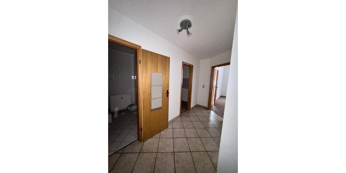 Erdgeschoßwohnung Bad Dürrenberg - 2 Zimmer, 53 m&sup2;, 351&euro; | Angebot:24784239