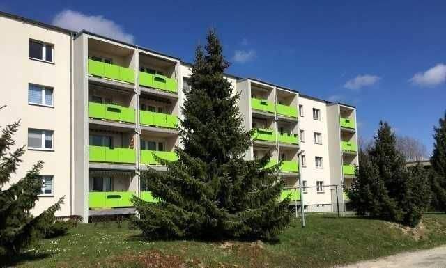 Etagenwohnung Hohenleuben Brückla - 3 Zimmer, 61 m&sup2;, 70.000&euro; | Angebot:24530842