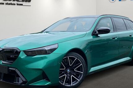 BMW M5 5.900 km 127.781 &euro; Nürtingen 72622