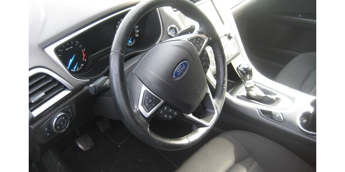 Ford Mondeo 161.524 km 13.500 € Sankt Johann 56727