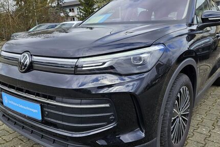 VW Tiguan 8.000 km 37.989 &euro; Bad Saulgau 88348