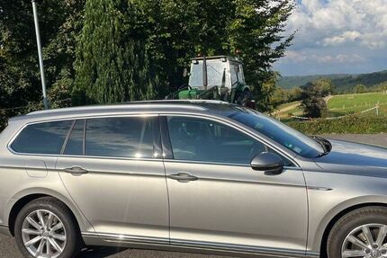 VW Passat Variant