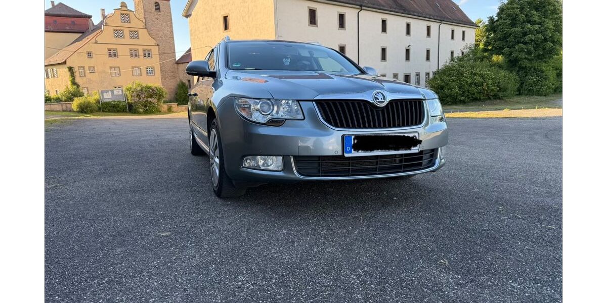 Skoda Superb 249.000 km 4.500 &euro; Oedheim 74229
