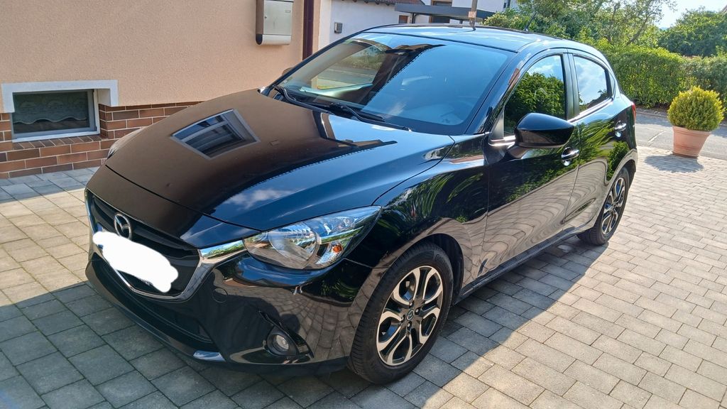Mazda 2 145.000 km 8.900 &euro; Ebensfeld 96250