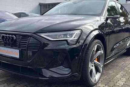 Audi e-tron 20.552 km 44.950 &euro; Hamburg 22047