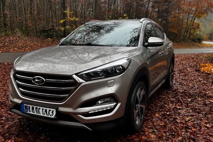 Hyundai TUCSON 206.000 km 15.000 &euro; Waldshut-Tiengen 79761