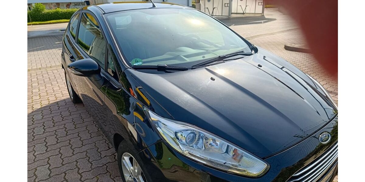 Ford Fiesta 137.000 km 8.700 &euro; Seesen 38723