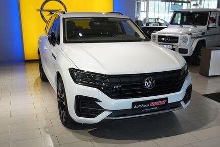 VW Touareg 143.564 km 40.490 € Hollenstedt 21279