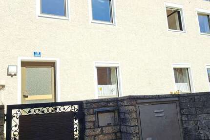 Wohnung Simbach am Inn - 4 Zimmer, 85 m&sup2;, 750&euro; | Angebot:26344605