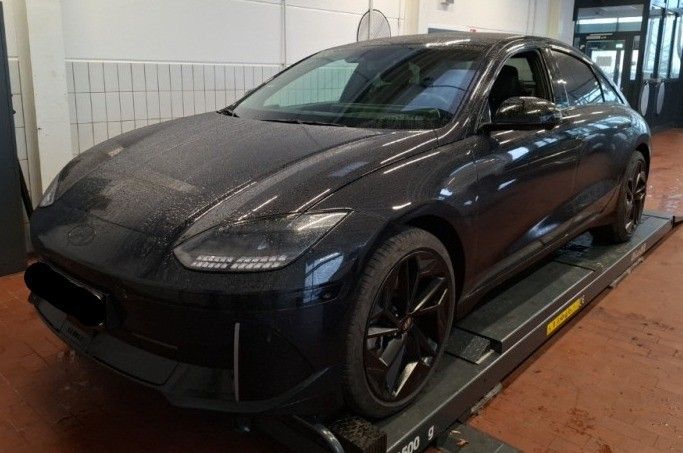 Hyundai IONIQ 6 35.937 km 30.500 &euro; Hennef 53773