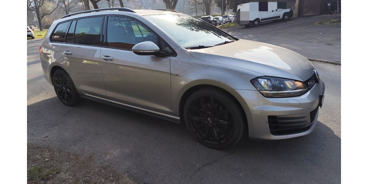 VW Golf 164.331 km 15.200 &euro; Künzelsau 74653