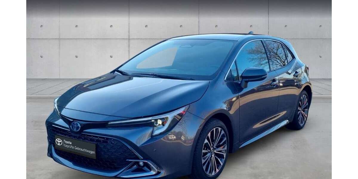 Toyota Corolla 10.379 km 27.900 &euro; Wingst 21789