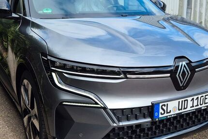 Renault Megane E-TECH 29.700 km 27.990 &euro; Handewitt (Flensburg) 24983