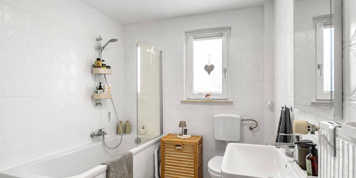 Einfamilienhaus Hofheim am Taunus / Langenhain Langenhain - 8 Zimmer, 154 m&sup2;, 599.000&euro; | Angebot:26702737