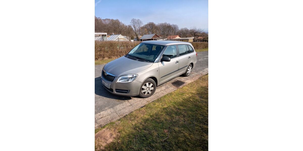 Skoda Fabia 115.000 km 3.200 &euro; Kassel 34132