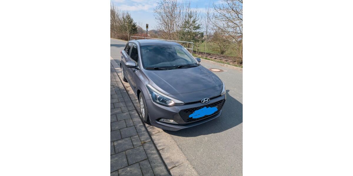 Hyundai i20 50.000 km 8.600 &euro; Fürth 90765