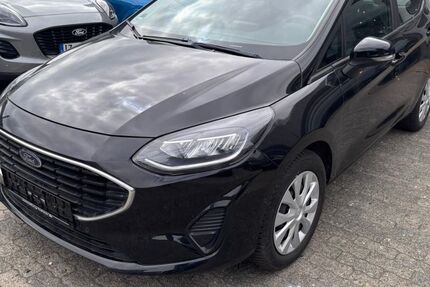 Ford Fiesta 31.900 km 13.490 &euro; Kellinghusen 25548