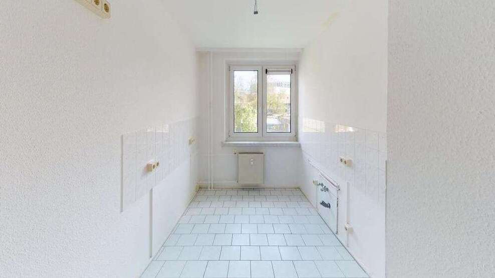 Wohnung zum Mieten in Chemnitz 210 € 40.43 m²