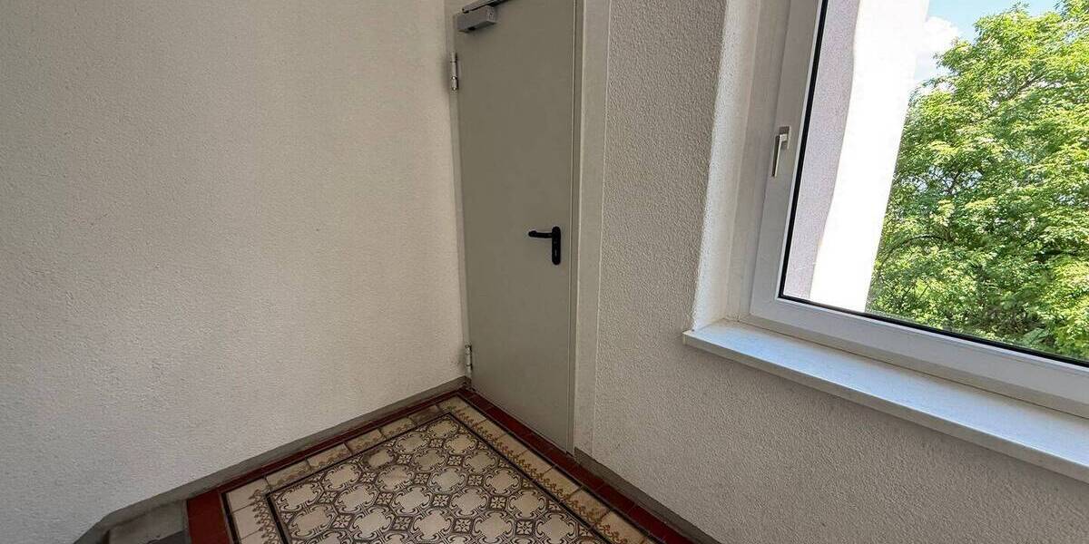 Etagenwohnung Chemnitz Lutherviertel - 5 Zimmer, 141 m&sup2;, 990&euro; | Angebot:26672704