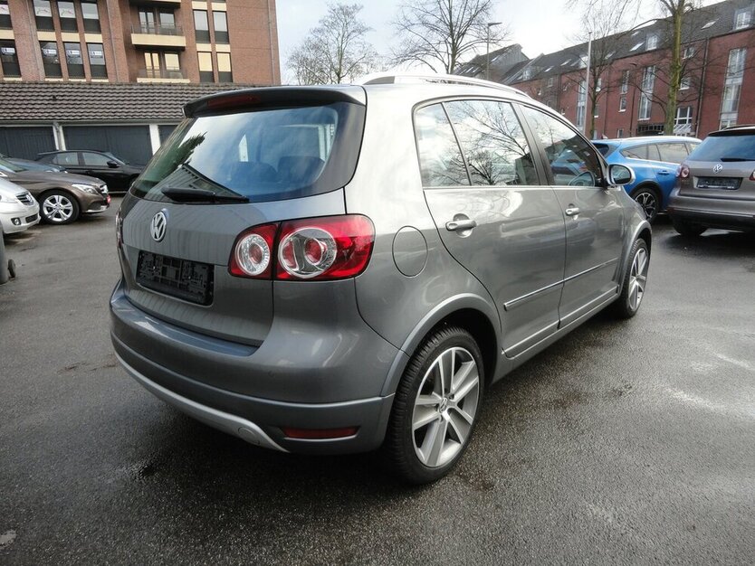 VW Golf Plus Cross 1.Hand+Autom+Klimatr+SHZ+PDC 91.000 km 10.990 € Neuss 41462