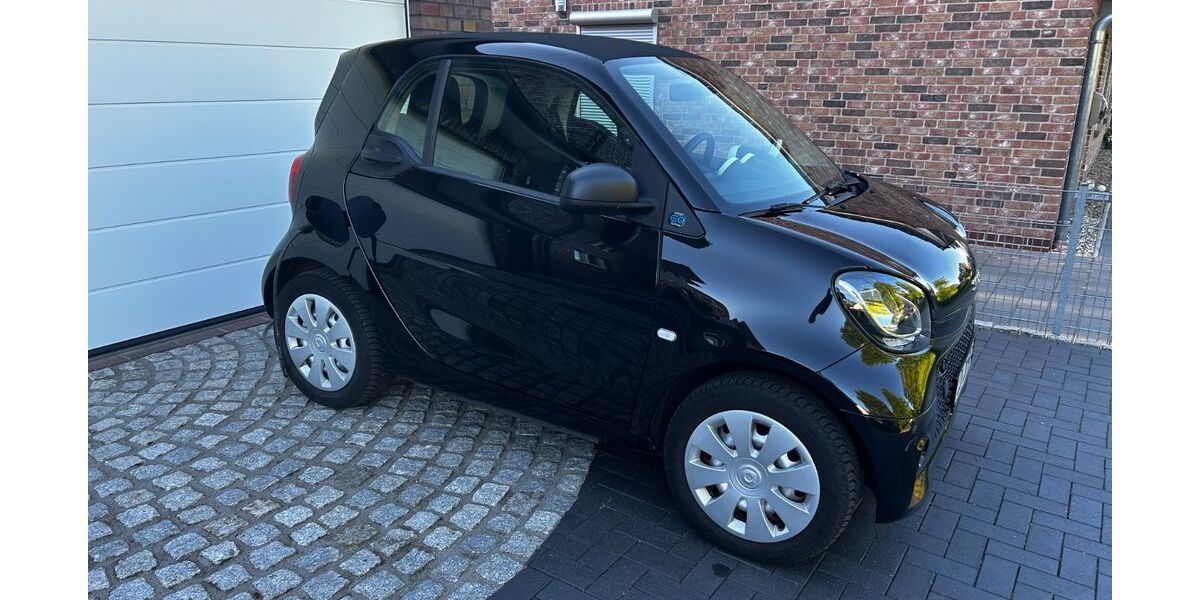 Smart ForTwo 37.300 km 8.300 &euro; Hohenlockstedt 25551