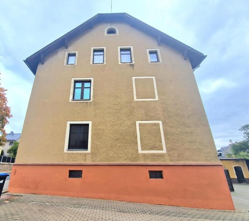 Schicke 3-Zimmer-Dachgeschoßwohnung in zentraler Lage von Stollberg!