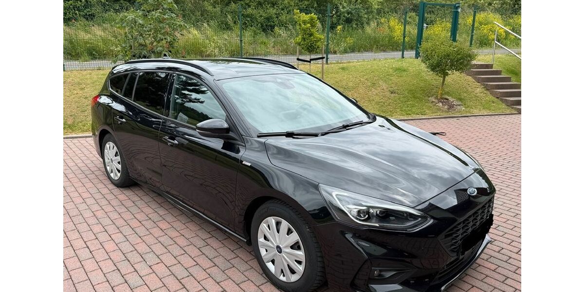 Ford Focus 123.000 km 10.950 &euro; Themar 98660
