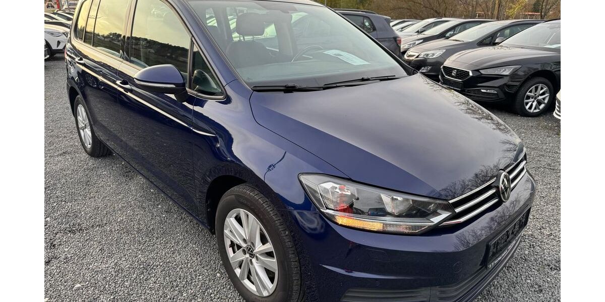 VW Touran 90.702 km 21.890 &euro; Boxberg 97944
