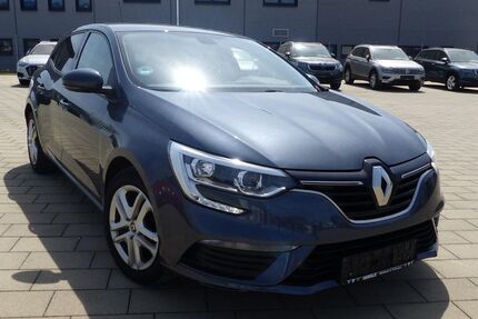 Renault Megane 50.000 km 9.950 &euro; Zimmern 78658